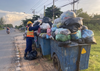 Dịch vụ thu gom rác thải sinh hoạt Dĩ An chuyên nghiệp tại Gia Phúc Plastic