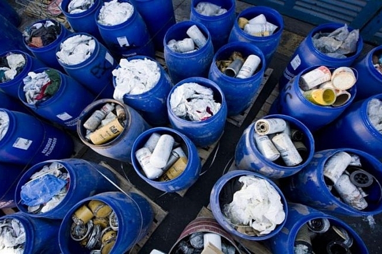 Tại sao các doanh nghiệp cần xử lý chất thải nguy hại?